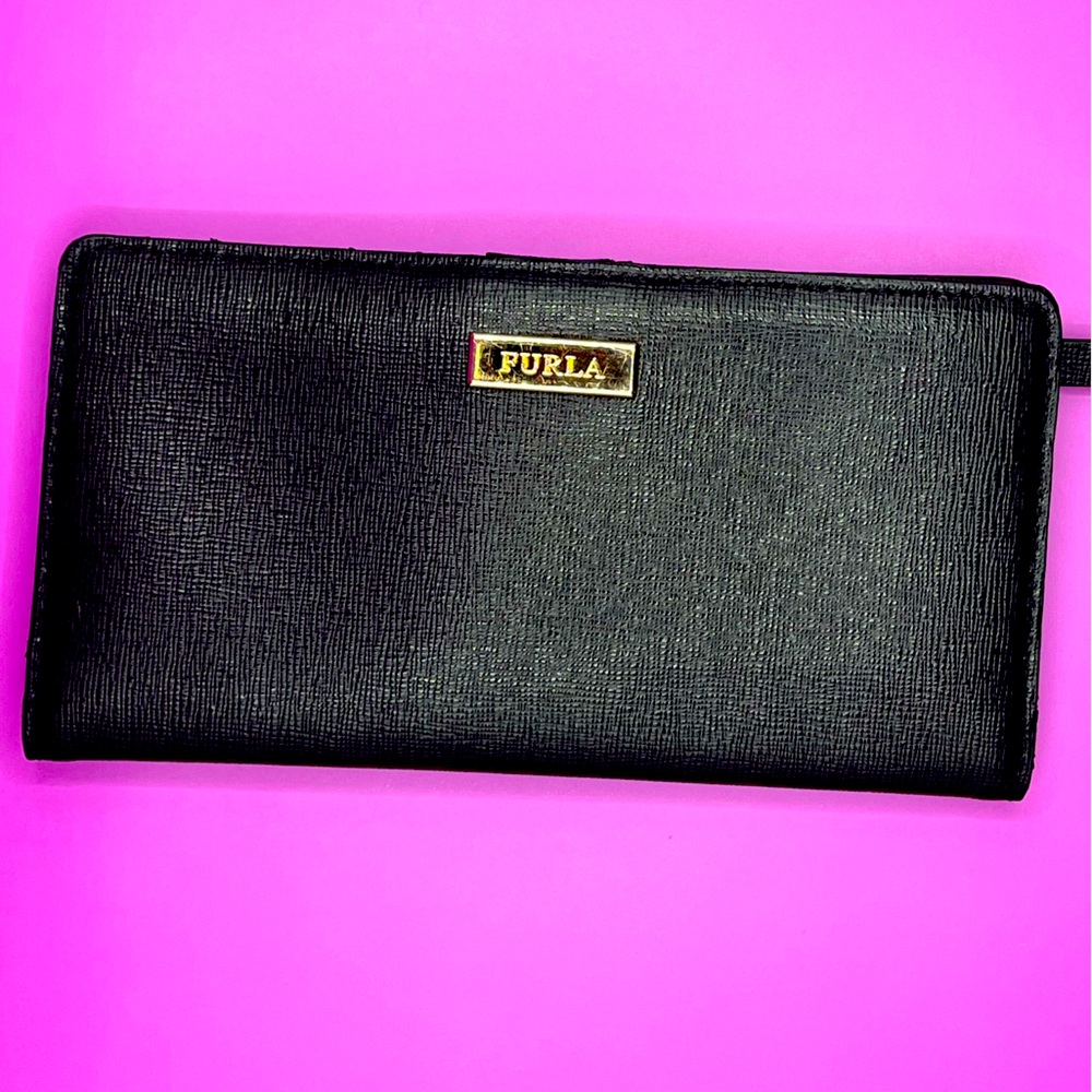 BLACK FURLA WALLET
